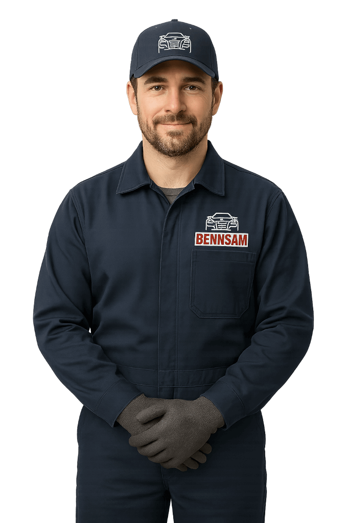 Pracownik stacji demontażu pojazdów Bennsam w rękawiczkach roboczych